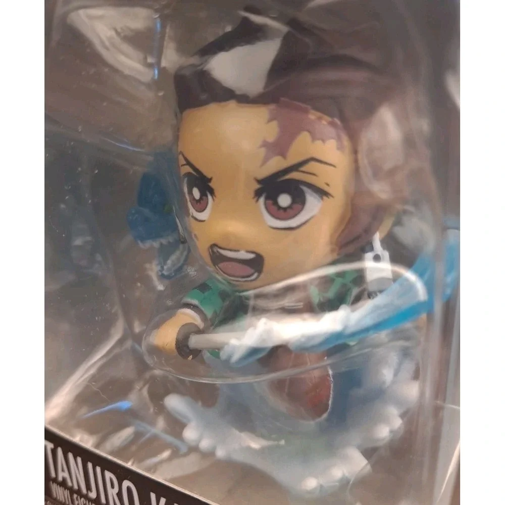 Funko Minis - Tanjiro Kamado With Dragon  - Demon Slayer #153 Vinyl Figure